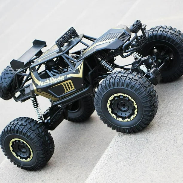 Carro 4WD para todo terreno.