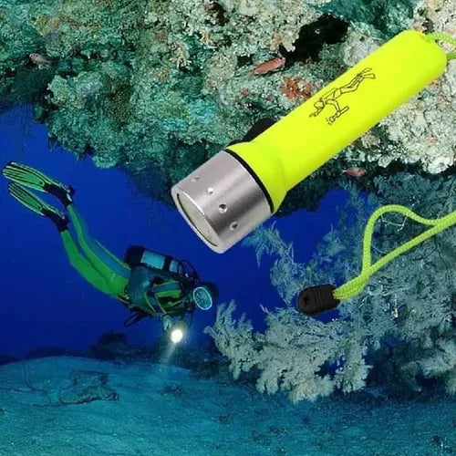 Nueva Linterna Sumergible LED