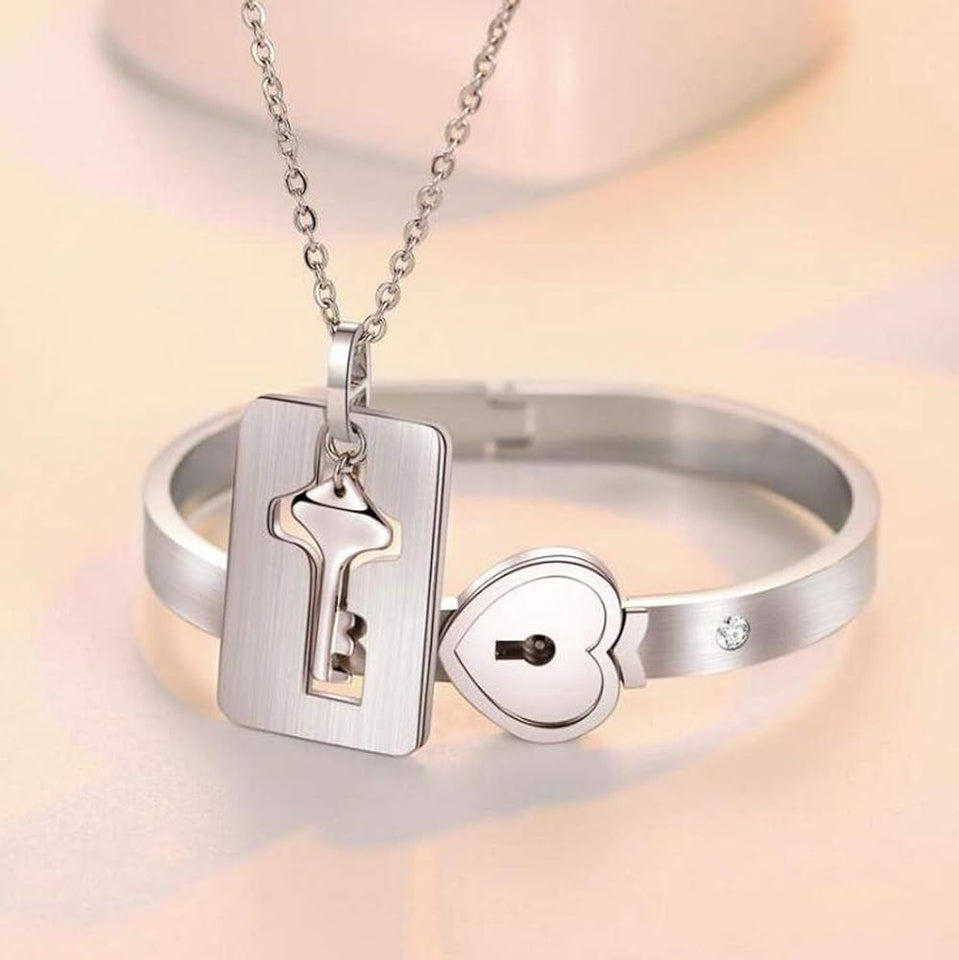 Set Corazón: Collar llave y Pulsera corazón color plata